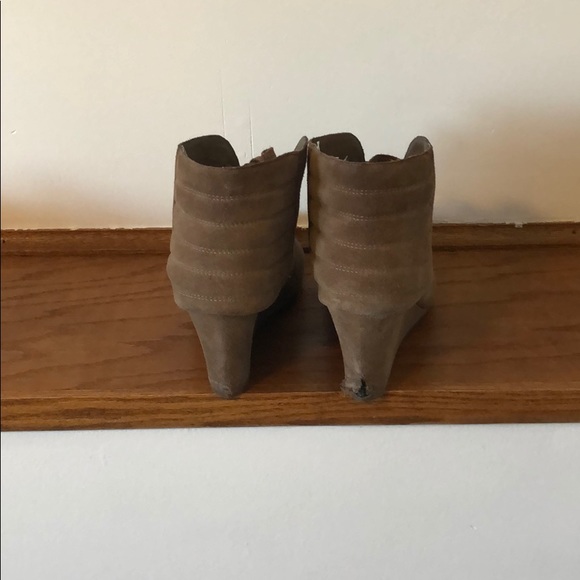 Lace up wedge booties - Picture 4 of 5